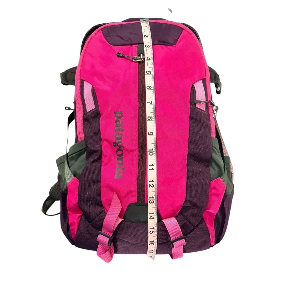 Patagonia Refugio 28L Pink Purple‎ Backpack Day Pack Outdoor